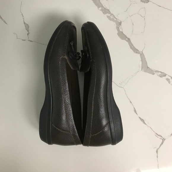 Clarks Soft Cushion Loafers Dark Brown US 6.5 - Picture 4 of 9